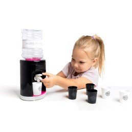Vaikiškas vandens aparatas su puodeliais