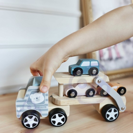 Viga Polar B medinis sunkvežimis-transporteris su 3 automobiliais