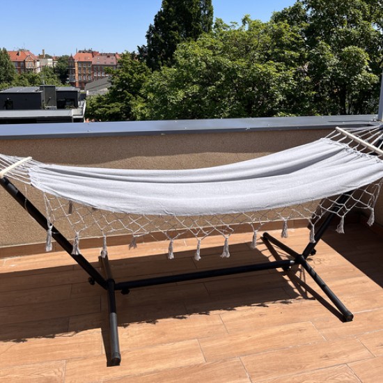 Pakabinamas hamakas 200 x 150 cm.