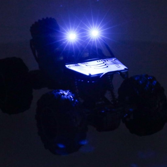 Nuotoliniu būdu valdomas visureigis „Climbing Rover“