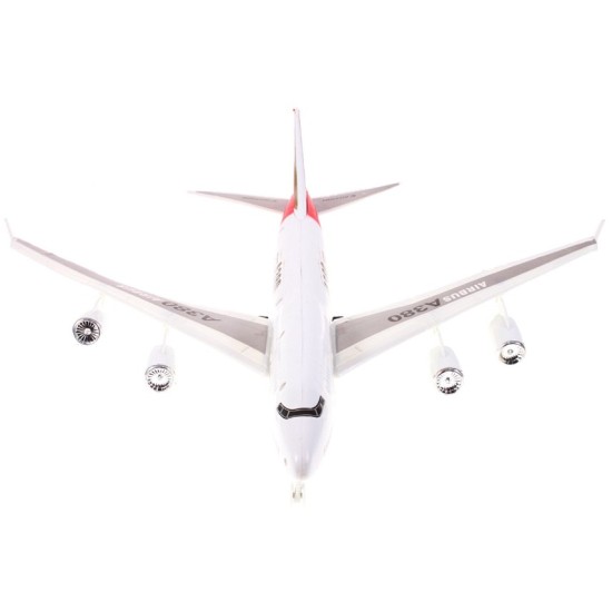 Lėktuvo Airbus modelis su šviesa ir garsu