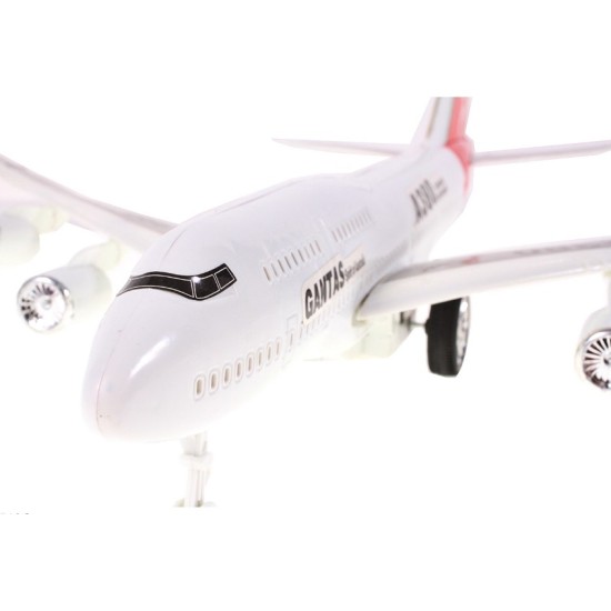 Lėktuvo Airbus modelis su šviesa ir garsu