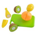 Žaislinės pjaustomos daržovės ir vaisiai krepšelyje